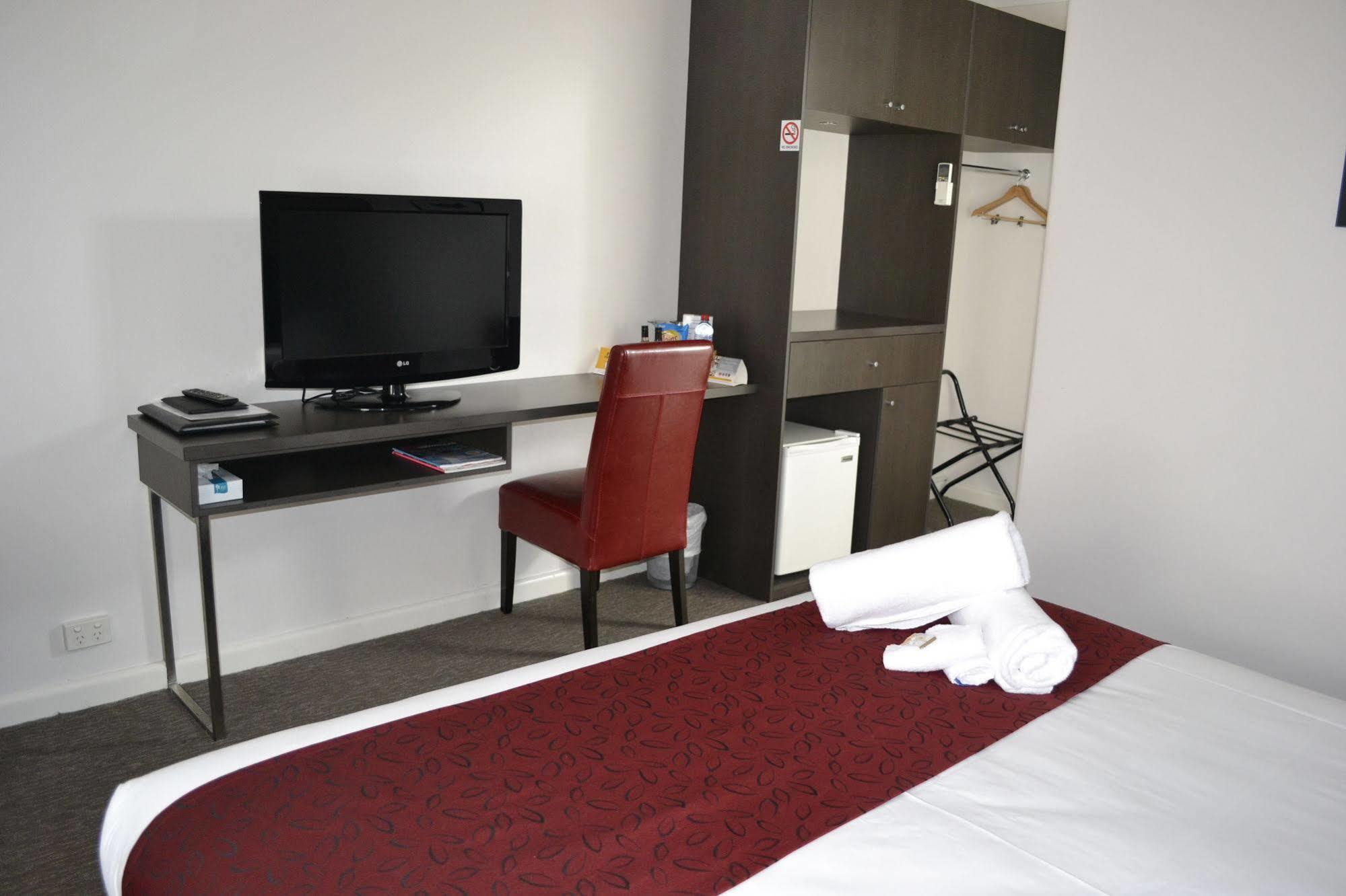 Comfort Inn Western Варнамбул Екстер'єр фото